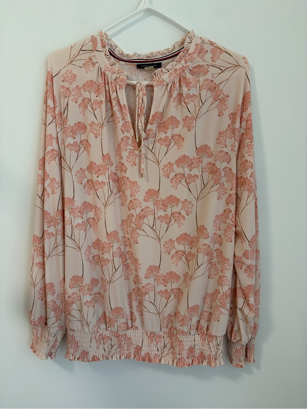 Tommy Hilfiger Women’s Pink Floral Longsleeve Top Size M